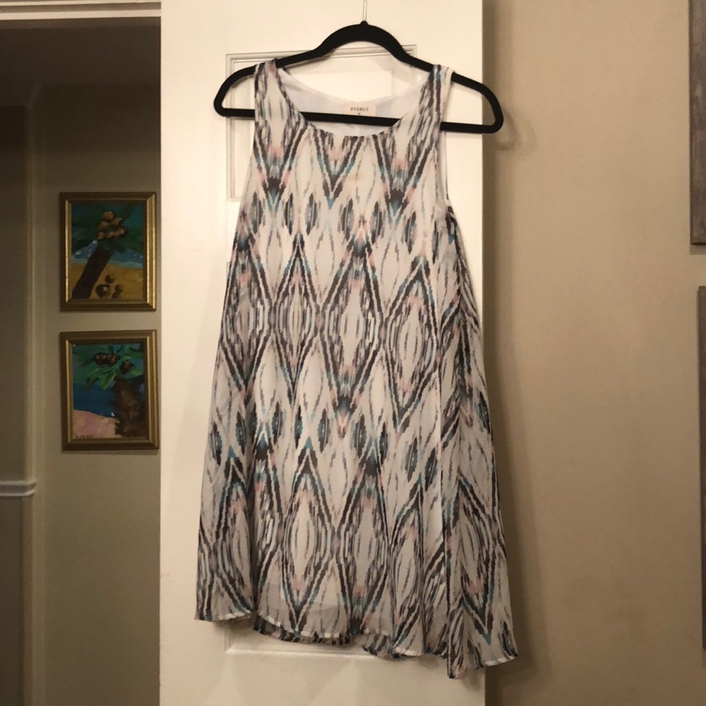 Patterned dress - Picture 3 of 3
